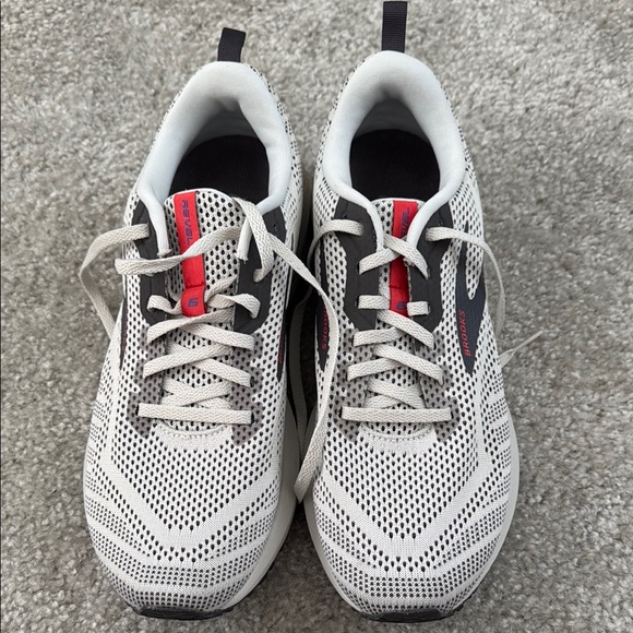 White and Black Athletic Sneakers - Picture 2 of 6